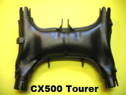 Zum vergrößern klicken   CX500 Auspuffsammler